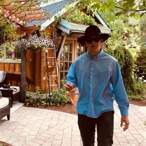 Meet your Posher, Chris